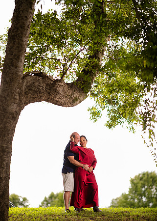 Carmen-Jon_E-Session-003