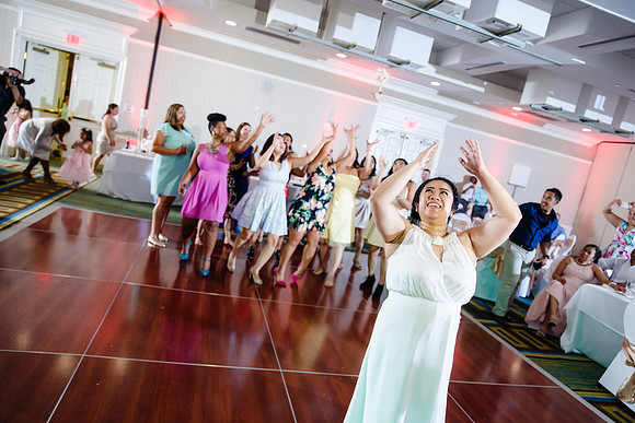 Christine-Vic-Reception-425