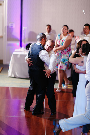 Christine-Vic-Reception-408