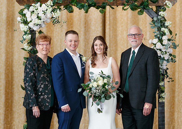 Amber-Kyle_Group_Portraits-008