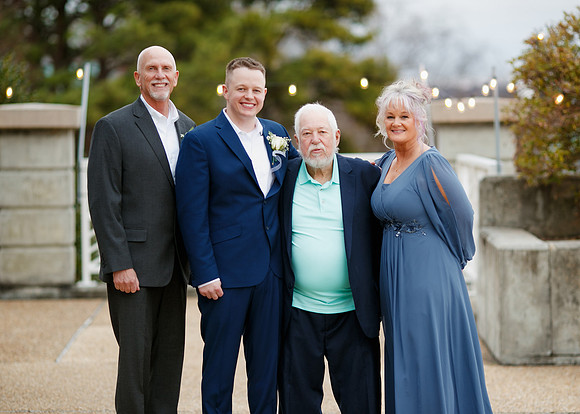 Amber-Kyle_Group_Portraits-021