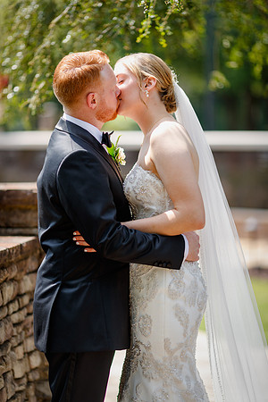 Tara-Eric_B&G-Portraits-001