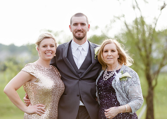 Kaitlin-Michael-Family_Portraits-024