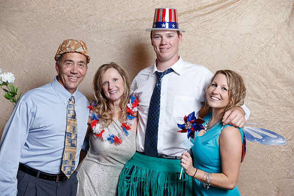 Kaitlin-Michael-Photobooth-017