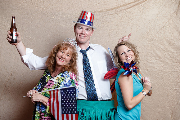 Kaitlin-Michael-Photobooth-016
