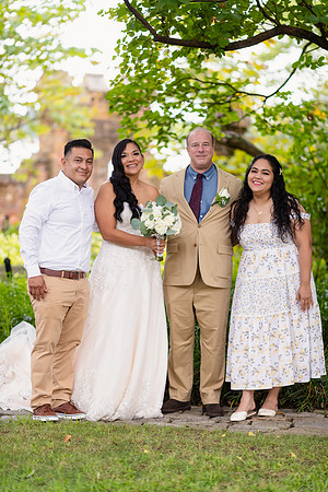Carmen-Jon_Group_Portraits-024