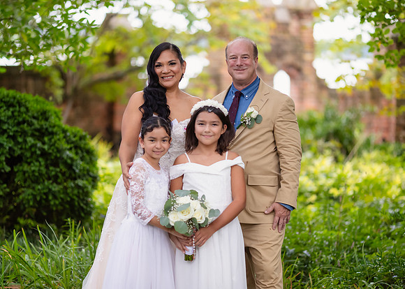Carmen-Jon_Group_Portraits-015